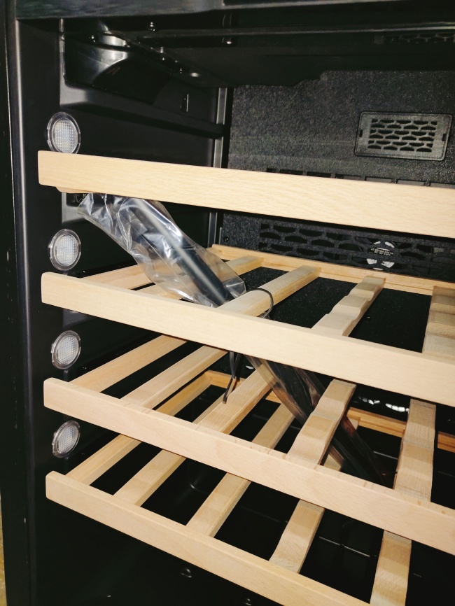 Встраиваемый винный шкаф MC Wine W60DB фото 7