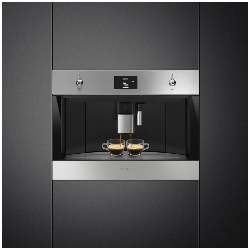 Встраиваемая автоматическая кофемашина Smeg CMS4303XRU фото 2